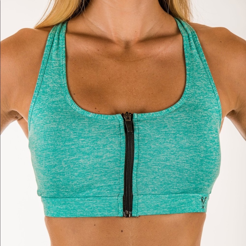 NWT sports Bra